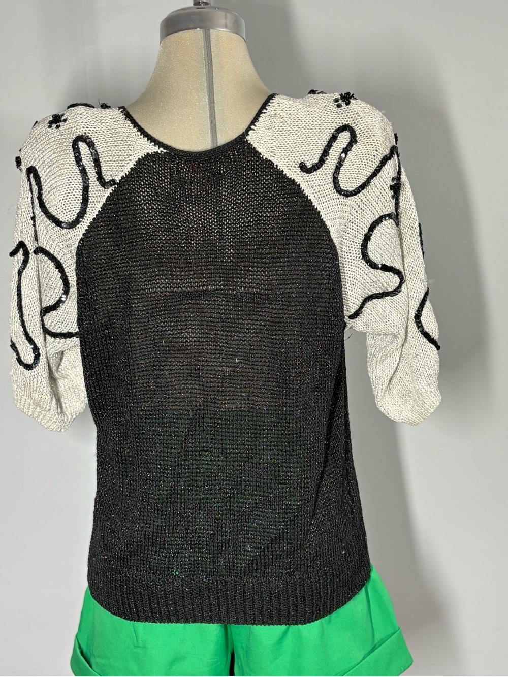 Black & White Short Sleeve Button-Front Knit Cardigan - Picture 3 of 12